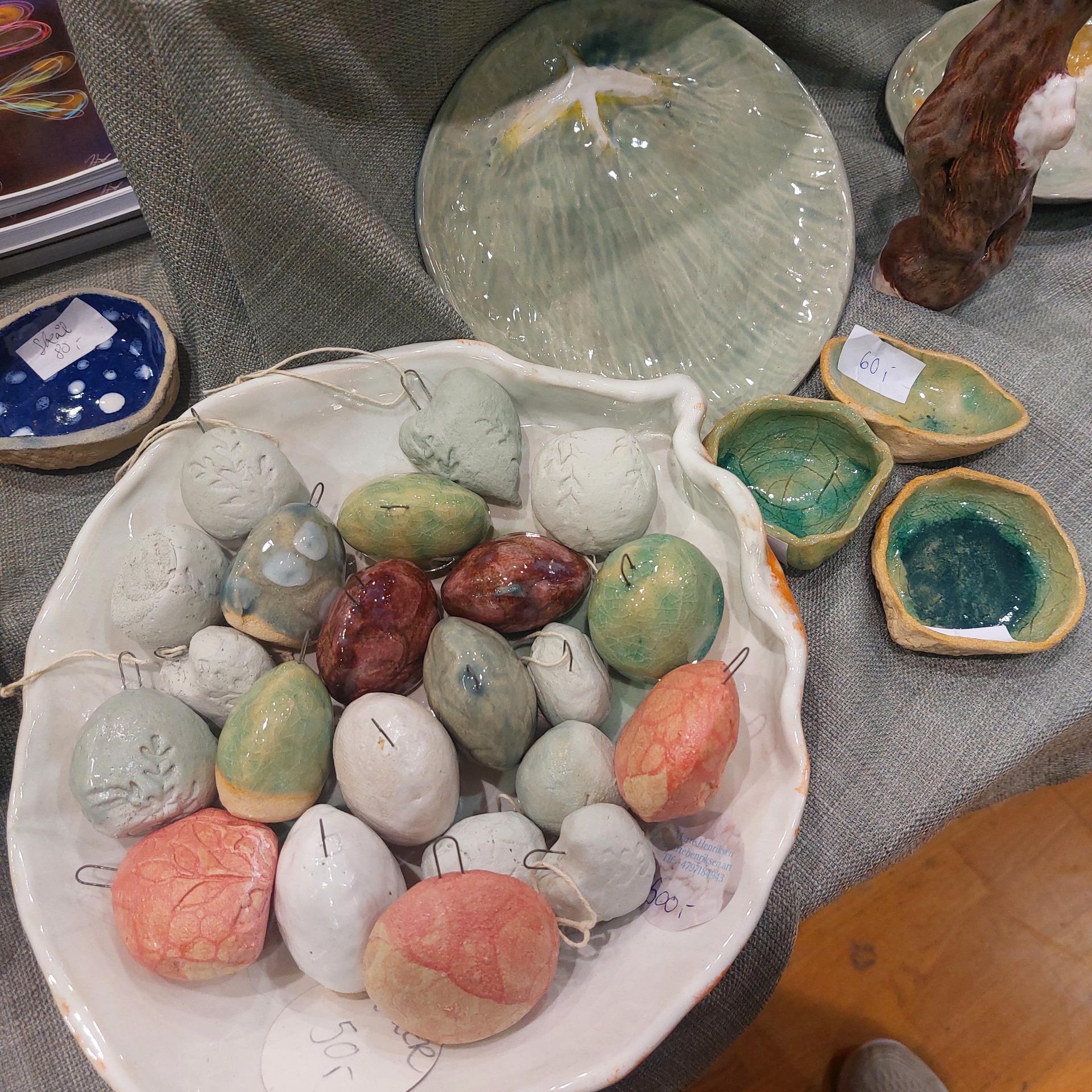 Julekuler 50 pr stykk. Steingods 